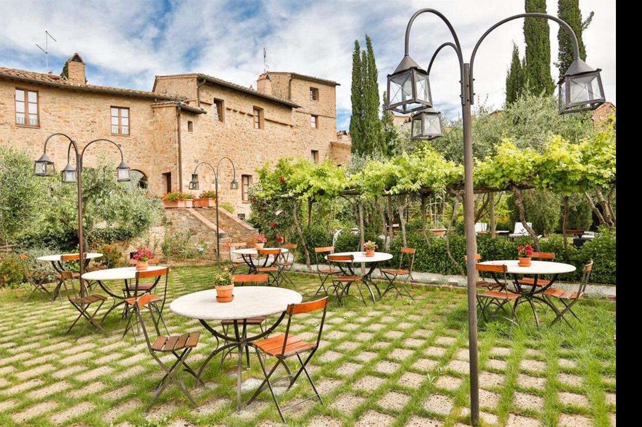 Palazzo Del Capitano Wellness E Relais Hotel San Quirico dʼOrcia Exterior foto
