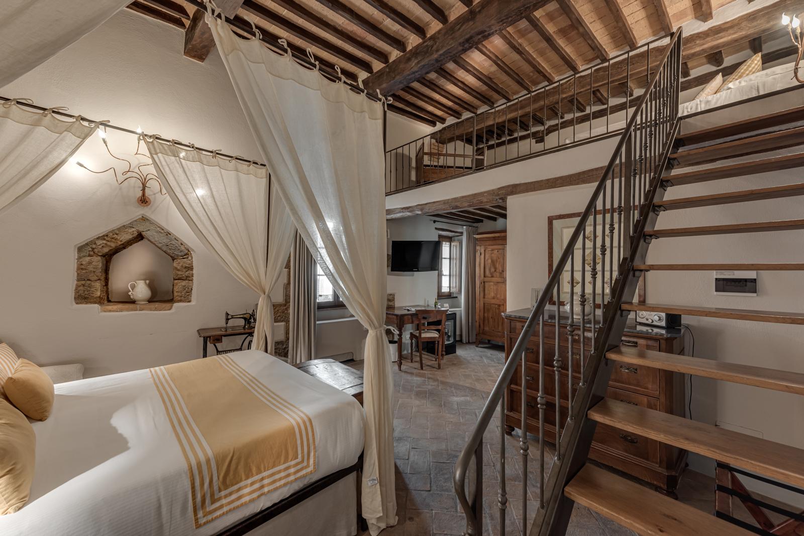 Palazzo Del Capitano Wellness E Relais Hotel San Quirico dʼOrcia Exterior foto