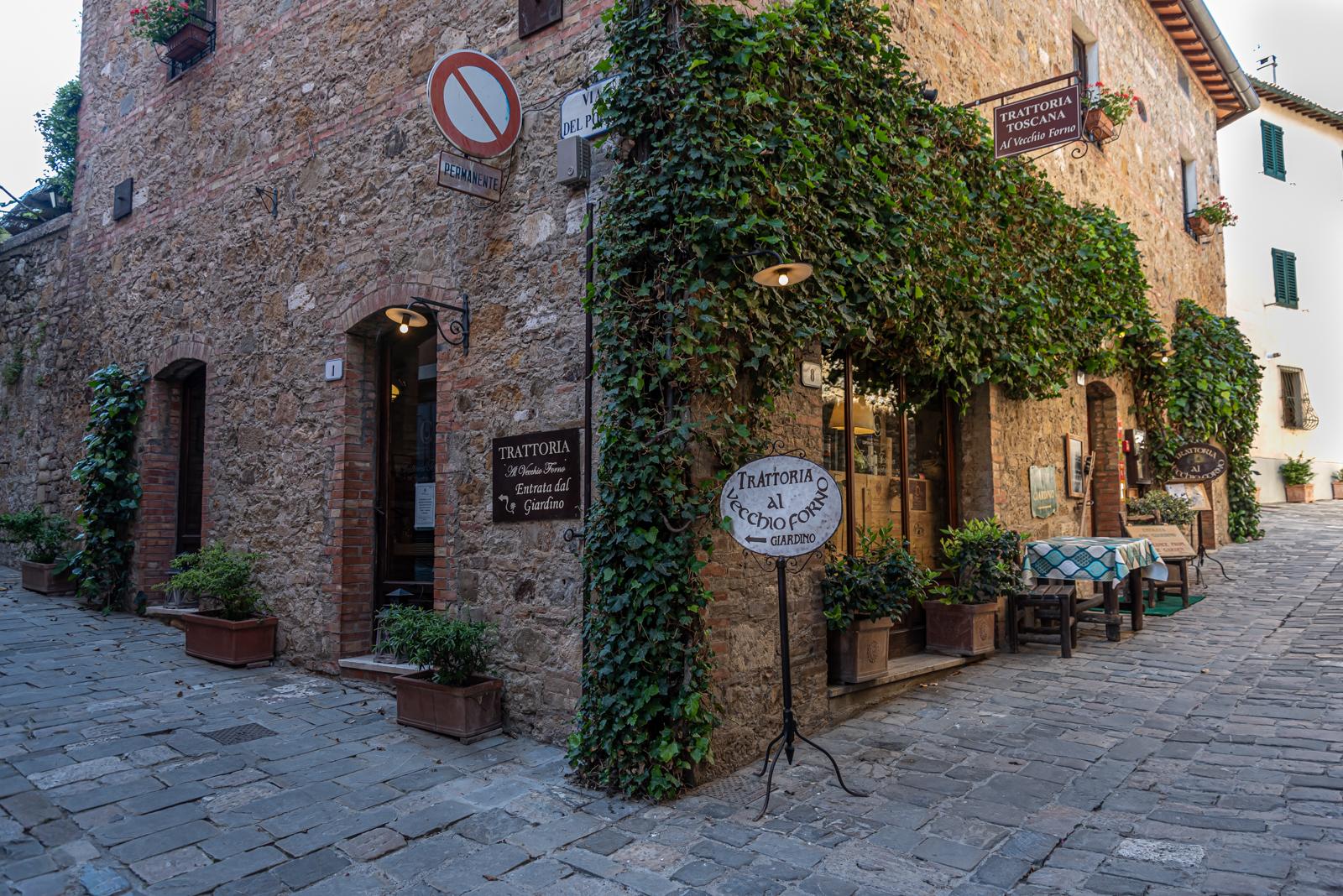 Palazzo Del Capitano Wellness E Relais Hotel San Quirico dʼOrcia Exterior foto